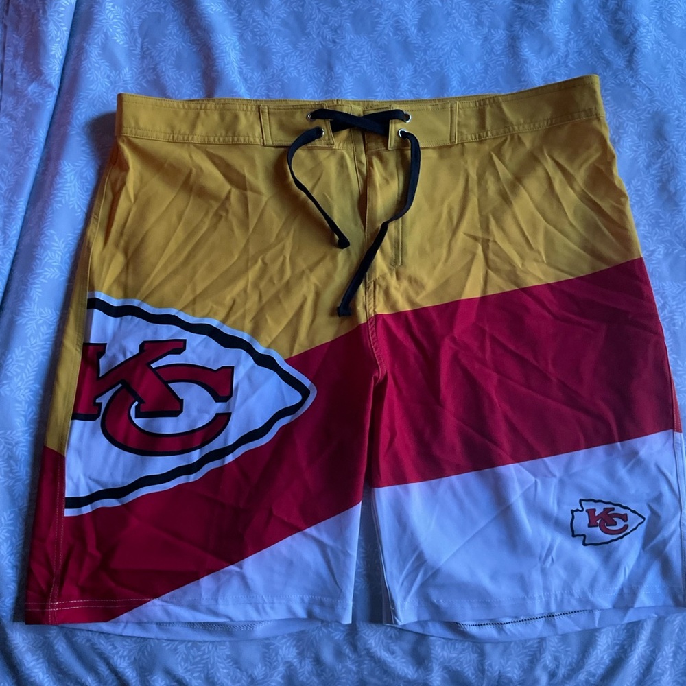 Kansas City Chiefs Color Dive Boardshorts